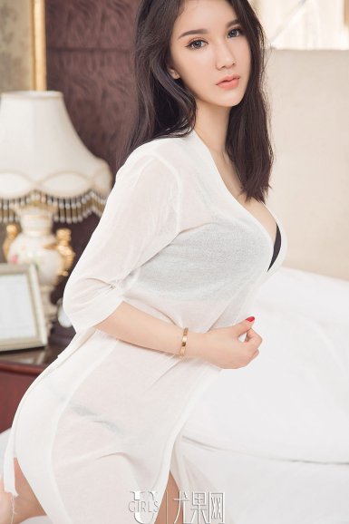 云南弥勒“阿细跳月民族节”开幕 万人齐舞传承民族文化【华体网页版登录入口】